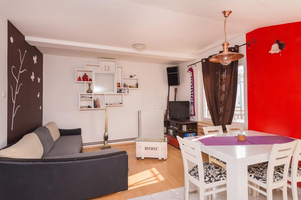 Apartment Milka Βόντιτσε Εξωτερικό φωτογραφία